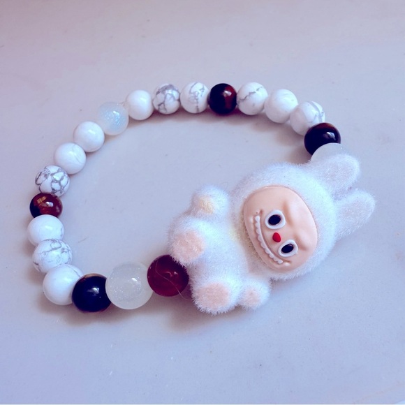 NWOT Handmade Labubu Genuine Stone Beaded Bracelet - Picture 1 of 3